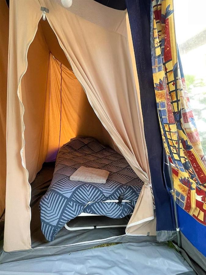 אנה פאולואונה 3- Persoons Bungalowtent Op Rustig Plekje Camping De Iepenhoeve מראה חיצוני תמונה